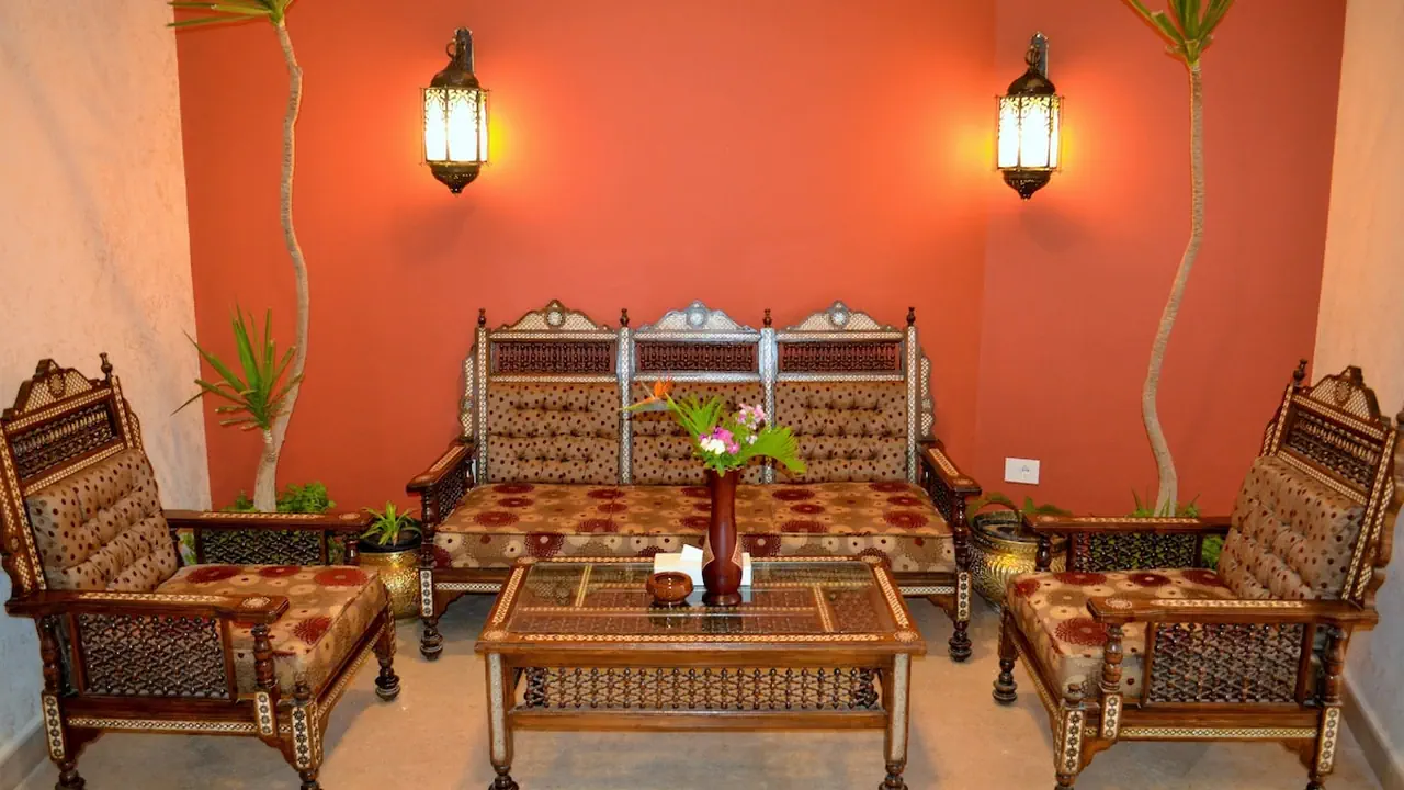 الفندق روحانو بيتش ريزورت - القصير